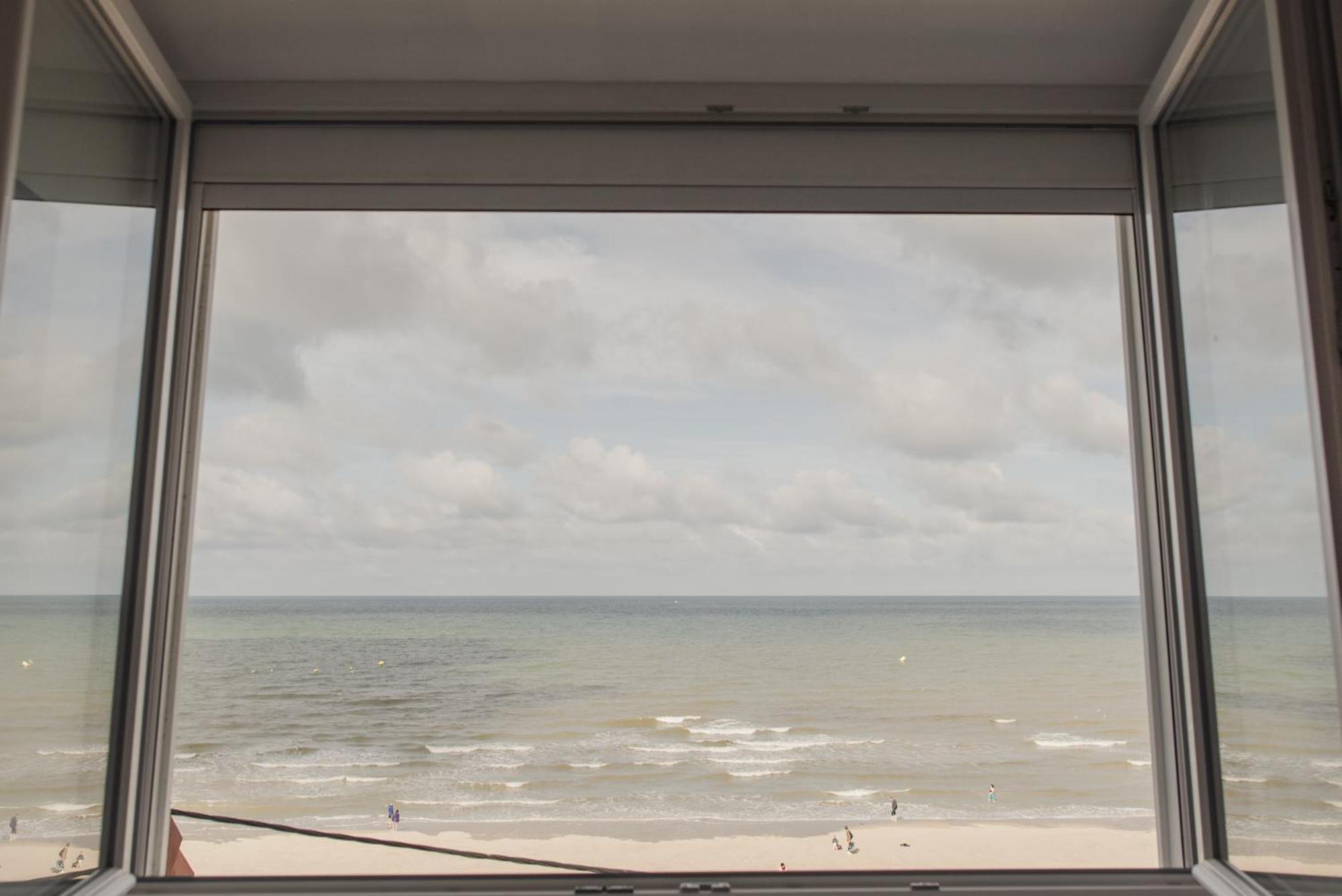 Les Chambres D'Hotes De La Mer メルリモン 部屋 写真