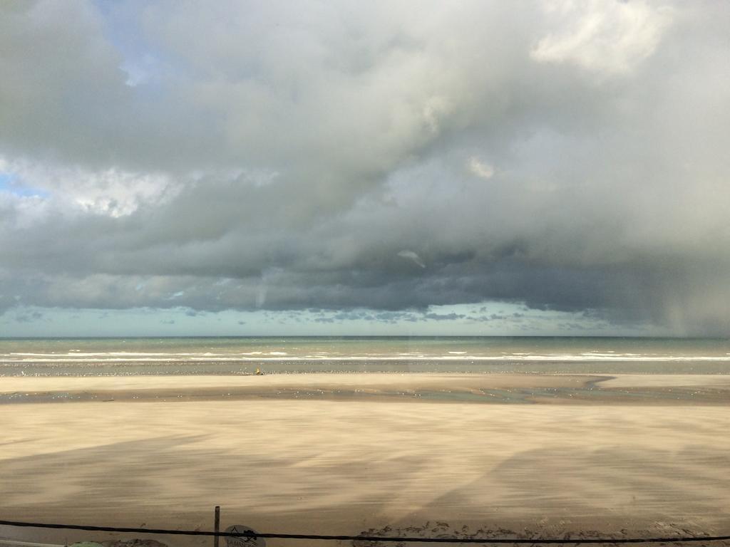 Les Chambres D'Hotes De La Mer メルリモン エクステリア 写真